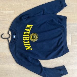 Size M Michigan jumper navy blue